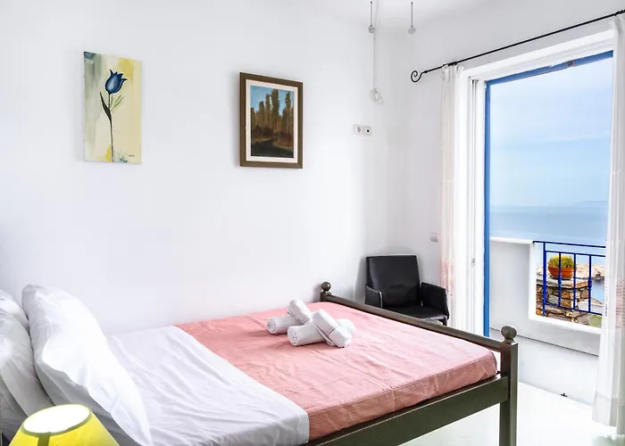 Blue And White * Otziás